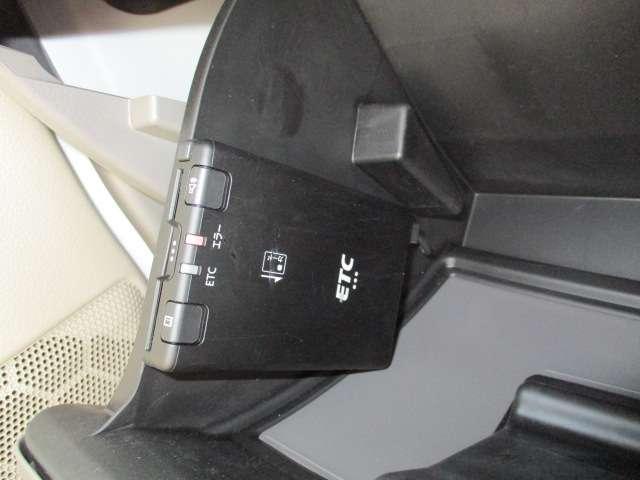 クリッパーバン 660 DX GLパッケージ ハイルーフ 日産純正ナビTV バックカメラ ドライブレ インテリジェントエマージェンシーブレーキ LEDヘッドランプ キーレス パワーウィンドウ ドラレコ バックカメラ ETC アイドリングストップ パワステ 禁煙車 運転席エアバック 助手席エアバック(14枚目)