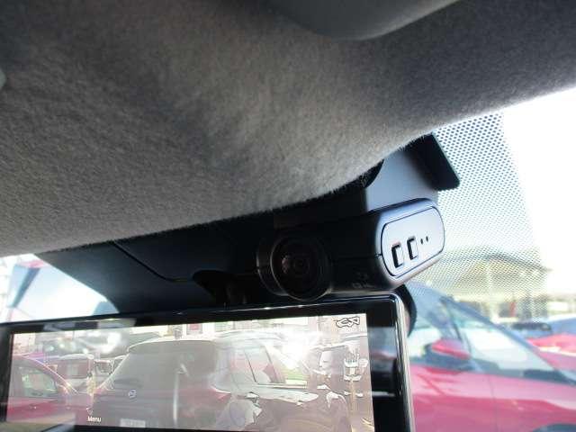 オーラ 1.2 G レザーエディション NissanconnectナビTV 全周囲カメラ ドラ ワンオーナ 追突防止 レーダークルーズ 車線逸脱警報装置 禁煙車 LED ドライブレコーダー 記録簿 バックモニター ETC インテリジェントキー メモリーナビゲーション AW キーレスエントリー(14枚目)