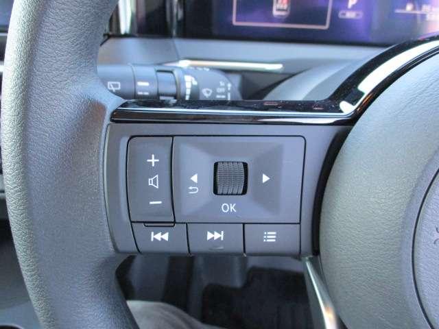 ノート 1.2 X 日産純正MM223D-LナビTV 全周囲カメラ ス リアカメラ 衝突被害軽減ブレ-キ 全方位カメラ ETC付 アルミ 禁煙車 レーダークルーズ レーンアシスト インテリジェントキー ワンオーナー ドラレコ 整備記録簿 ワンセグTV TVナビ 試乗車UP(18枚目)