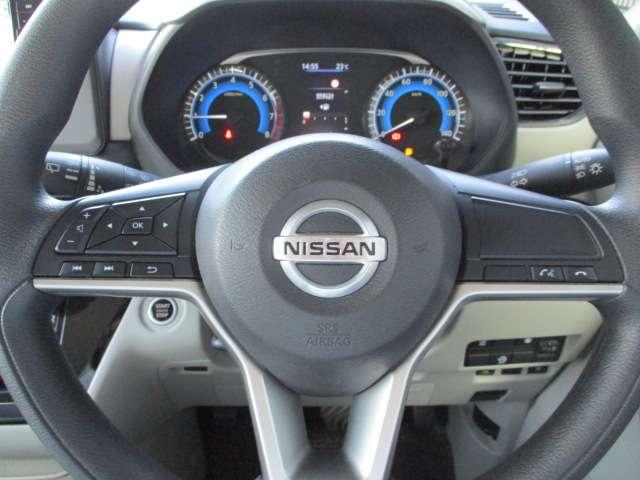 ルークス ６６０　Ｘ　社外品ナビＴＶ　ＥＴＣ　ドラレコ　アラモニ　前後衝突軽減ブレーキ　ワンオーナー車　ＥＴＣ　スマートキー　定期点検記録簿　キーフリー　ドライブレコーダー　ｉ－ｓｔｏｐ　フルオートエアコン　パワーウインドウ　ＬＥＤ　バックカメラ　ＡＢＳ（19枚目）