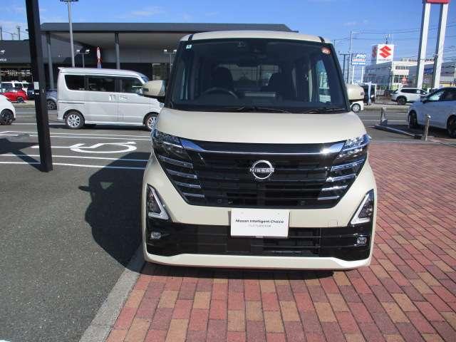 ルークス 660 ハイウェイスターX 日産純正MM223D-LナビTV 全周囲カメラ アイスト 衝突被害軽減ブレ-キ クルコン マルチビューカメラ 車線逸脱警報装置 LED スマートキー パワーウィンドウ ワンオーナー カーテンエアバック ドライブレコーダー ナビTV バックカメラ(3枚目)