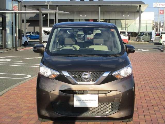 デイズ 660 X デイスプレイオーデイオ アラウンドM スマートキー バックカメラ 1オーナー アイドリングストップ キーレス フルオートエアコン 記録簿 運転席エアバック PS アルミホイール ABS パワーウィンドウ サイドカメラ(2枚目)