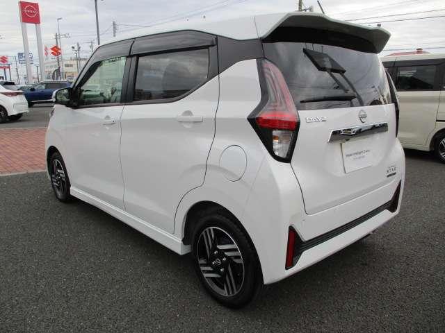デイズ 660 ハイウェイスターX プロパイロット エディション 日産純正MM223DLナビTV 全周囲カメラ スマートキー&プッシュスタート 禁煙 LEDヘッド レーダークルーズ ワンオ-ナ- ETC アイドリングストップ LKAS ドラレコ パワーステアリング 点検記録簿 オートエアコン Bカメラ ワンセグ(7枚目)