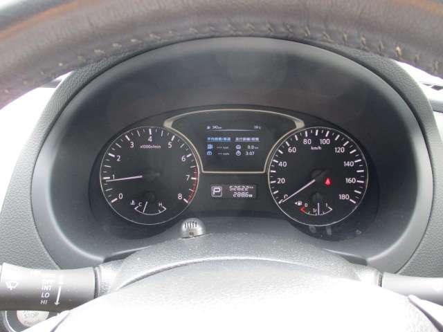 ティアナ 2.5 XL バックカメラ ETC セキュリティアラーム ワンオーナー車 スマキー LDW カーテンエアバック AAC パワーウインドウ ETC Bカメラ アルミホイール キーレス メモリーナビ ワンセグTV ABS ナビTV パワーステアリング エアバッグ(7枚目)