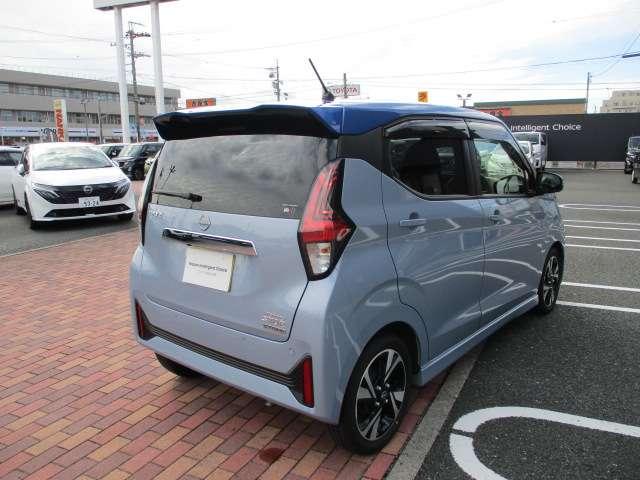 デイズ 660 ハイウェイスターGターボ プロパイロット エディション ナビTV 前後方ドラレコ ETC アルミ エアバック ETC車載器 LEDヘッドライト レーダークルーズ インテリジェントキー 禁煙車 レーンアシスト キーレス ドライブレコーダー サイドカメラ アイドリングストップ エアコン ABS(9枚目)