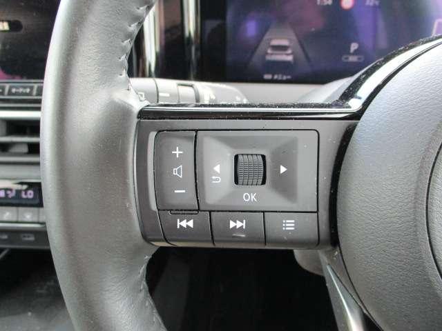 ノート １．２　Ｘ　プロパイロット　全周囲カメラ　ＬＥＤヘッド　リアカメラ　衝突被害軽減ブレ－キ　全方位カメラ　ＥＴＣ付　アルミ　ＬＥＤヘッドライト　レーダークルーズ　レーンアシスト　インテリジェントキー　ワンオーナー　整備記録簿　ワンセグＴＶ　ＴＶナビ　キーレス（18枚目）