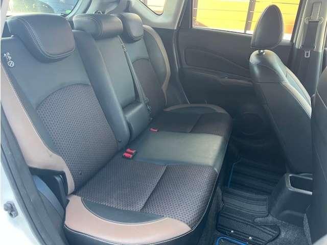 ノート １．２　ｅ－ＰＯＷＥＲ　メダリスト　被害軽減ブレーキ　ＴＶナビ　ドライブレコーダ　バックモニター　インテリキー　アイドリングストップ　盗難防止装置　ＬＥＤランプ　車線逸脱警報システム　キーフリー　アルミホイール　ＥＴＣ　オートエアコン（17枚目）