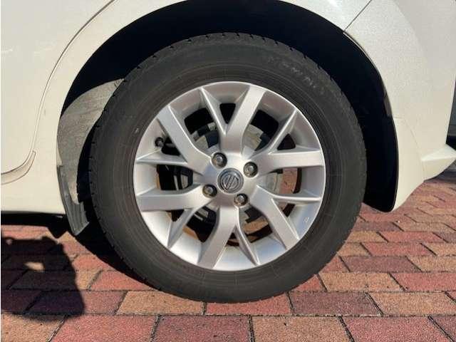 ノート １．２　ｅ－ＰＯＷＥＲ　メダリスト　被害軽減ブレーキ　ＴＶナビ　ドライブレコーダ　バックモニター　インテリキー　アイドリングストップ　盗難防止装置　ＬＥＤランプ　車線逸脱警報システム　キーフリー　アルミホイール　ＥＴＣ　オートエアコン（19枚目）