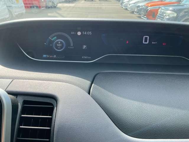 セレナ 1.2 e-POWER ハイウェイスター V 純正ナビ LEDライト ドラレコ 全周囲カメラ エマジェンシーブレーキ 1オナ スマキー LED レーンアシスト クルコン ETC ドラレコ サイドカーテンエアバック フルオートエアコン アルミホイール エアバック メモリーナビ キーフリー ABS(12枚目)