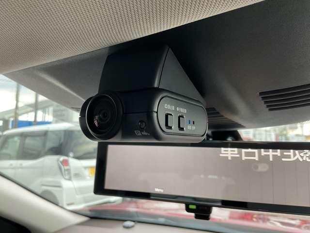 エクストレイル １．５　Ｘ　ｅ－４ＯＲＣＥ　４ＷＤ　純正ナビ　ＬＥＤライト　ドラレコ　プロパイ　エマブレ　１オーナー　レーンキープアシスト　アダプティブクルーズコントロール　ＬＥＤヘッドライト　ドラレコ　インテリジェントキー　ＥＴＣ　４ＷＤ　記録簿　キーレスエントリー　ＡＡＣ　ナビＴＶ（14枚目）