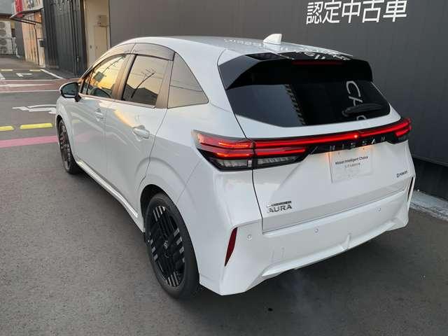 オーラ １．２　Ｇ　自動（被害軽減）ブレーキ　試乗車アップ　ＬＥＤ　ＬＫＡ　サイドカメラ　ＥＴＣ　ドライブレコーダー　カーテンエアバッグ　イモビライザー　アルミホイール　インテリジェントキー　パワーウィンドウ　ナビＴＶ（15枚目）