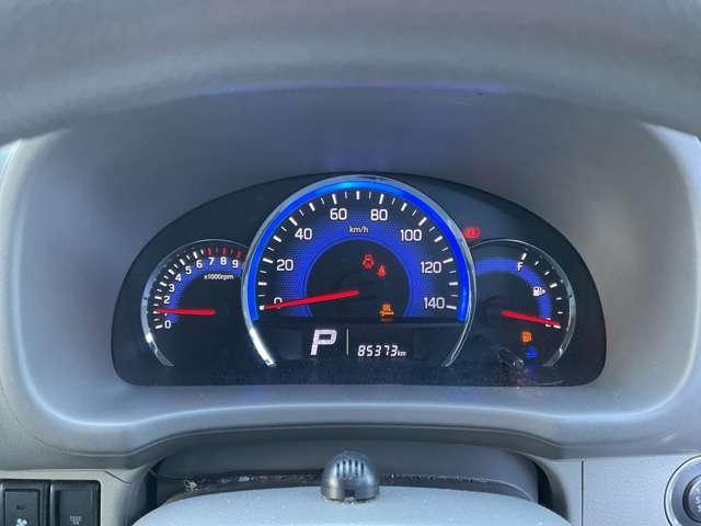 NV100クリッパーリオ 660 G ハイルーフ 4WD 純正ナビ LEDライト バックカメラ ETC ブレーキサポート バックモニター スマートキ 盗難防止装置 ETC付き キーフリーシステム エアコン フルタイム4WD ドラレコ 助手席エアバッグ ワンセグTV アルミホイール パワーウィンドウ PS(16枚目)