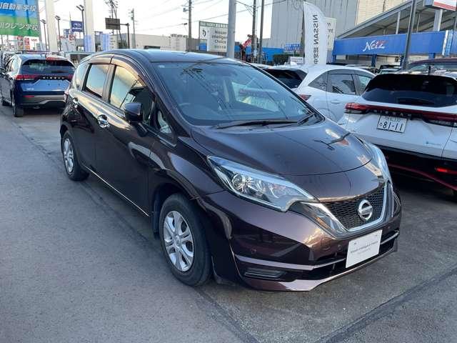 ノート 1.2 X 純正ナビ 全周囲カメラ ETC 被害軽減ブレー レーダーブレーキサポート ETC搭載 スマトキー セキュリティーアラーム キーレス 運転席助手席エアバッグ ナビTV ワンセグ バックカメラ エアコン パワーウィンドウ パワーステアリング ABS(3枚目)