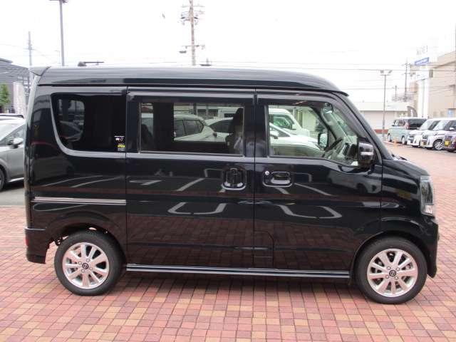 クリッパーリオ 660 E ハイルーフ 純正ナビ ドラレコ ETC LEDライト セキュリティアラーム パワースライドドア 衝突軽減 LEDヘッドライト 車線逸脱警報 バックカメラ スマートキー 禁煙車 メモリーナビ アイドリングストップ(5枚目)