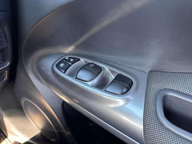 ジューク １．５　１５ＲＸ　Ｖセレクション　エマージェンシーブレーキ・バックカメラ・（17枚目）