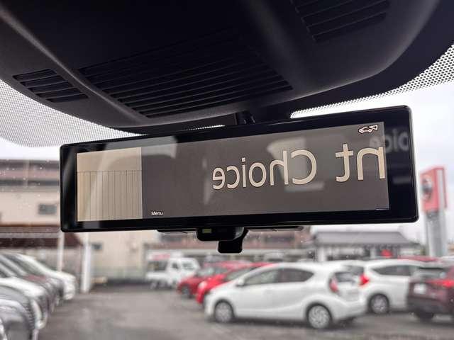 �C���e���W�F���g���[���~���[�͎ԗ�����̏󋵂��f���ŉf���o���Ă���܂��I��Ȃɐl������Ă��Č��Â炢����ו��Ō�낪�����Ȃ��������S�ł��I