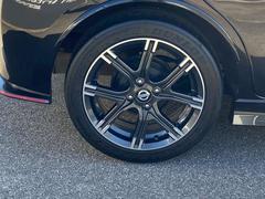 甲斐日産ではスタッドレスも扱っておりますので是非お問合せください♪ 7