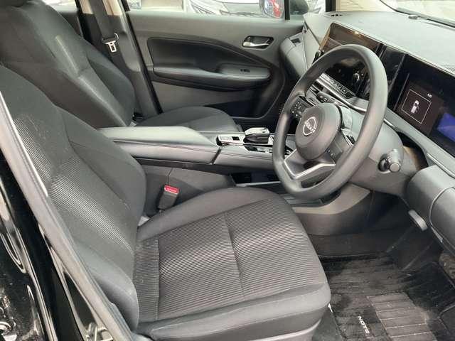 ノート 1.2 X メーカーオプションナビ・SOSコール対応・E 衝突被害軽減ブレ-キ 全方位カメラ ETC付 アルミ レーンアシスト インテリジェントキー ワンオーナー ドラレコ アイドリングストップ 盗難防止システム ワンセグTV TVナビ メモリーナビ ABS(6枚目)