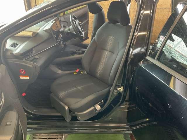 ノート 1.2 X メーカーオプションナビ・SOSコール対応・E 衝突被害軽減ブレ-キ 全方位カメラ ETC付 アルミ レーンアシスト インテリジェントキー ワンオーナー ドラレコ アイドリングストップ 盗難防止システム ワンセグTV TVナビ メモリーナビ ABS(9枚目)