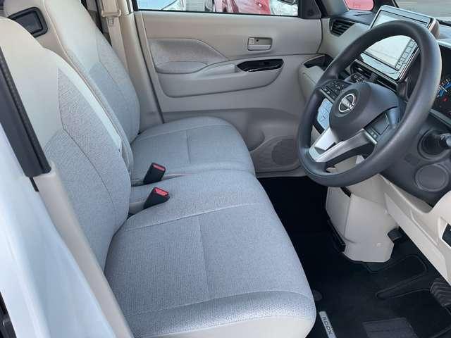 ルークス ６６０　Ｘ　アラウンドビューモニター・前後ドライブレ　アラモニ　前後衝突軽減ブレーキ　ワンオーナー車　禁煙　車線逸脱防止　スマートキー　キーフリー　ドライブレコーダー　ｉ－ｓｔｏｐ　フルオートエアコン　パワーウインドウ　ＬＥＤ　バックカメラ　盗難防止（6枚目）