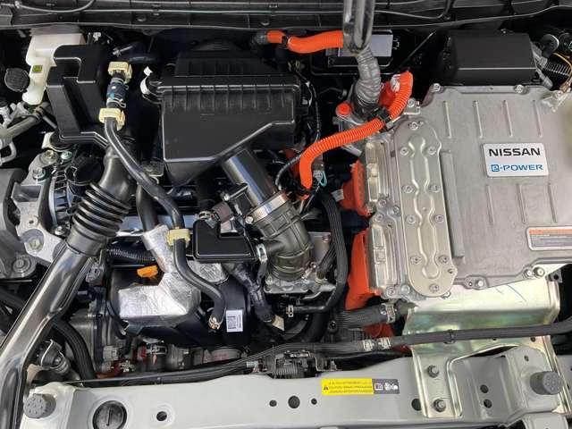 キックス 1.2 X (e-POWER) アラウンドビューモニター・プロパイロット ナビ&TV 追従クルコン スマートキー LEDヘッド レーンアシスト パワーステアリング 盗難防止システム ドライブレコーダー ETC メモリーナビ サイドエアバッグ アルミ AAC キーレス ABS(17枚目)