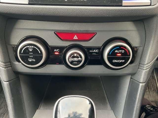 インプレッサスポーツ １．６　ｉ－Ｌ　アイサイト　４ＷＤ　ＥＴＣ／バックカメラ／４ＷＤ／マニュアルモードス　衝突軽減Ｂ　アクセスキー　Ｂモニター　カーテンエアバック　キーレスキー　アルミ　レーンキープ　クルコン　ＡＷＤ　ナビ　メモリナビ　パワーウィンドウ　エアコン　運転席エアバッグ　助手席エアバッグ　イモビ（11枚目）