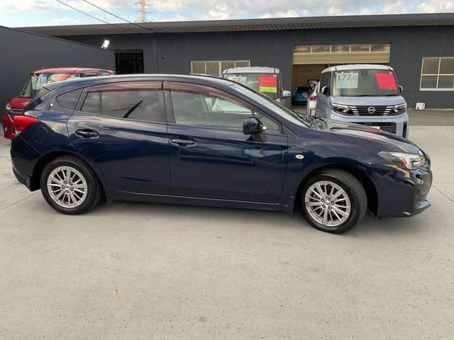 インプレッサスポーツ １．６　ｉ－Ｌ　アイサイト　４ＷＤ　ＥＴＣ／バックカメラ／４ＷＤ／マニュアルモードス　衝突軽減Ｂ　アクセスキー　Ｂモニター　カーテンエアバック　キーレスキー　アルミ　レーンキープ　クルコン　ＡＷＤ　ナビ　メモリナビ　パワーウィンドウ　エアコン　運転席エアバッグ　助手席エアバッグ　イモビ（15枚目）