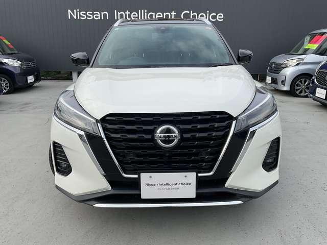 キックス １．２　Ｘ　（ｅ－ＰＯＷＥＲ）　ＥＴＣ・プロパイロット・アラウンドビューモ　ナビ＆ＴＶ　追従クルコン　スマートキー　ＬＥＤヘッド　レーンアシスト　パワーステアリング　盗難防止システム　ドライブレコーダー　ＥＴＣ　メモリーナビ　サイドエアバッグ　アルミ　ＡＡＣ　キーレス　ＡＢＳ（3枚目）