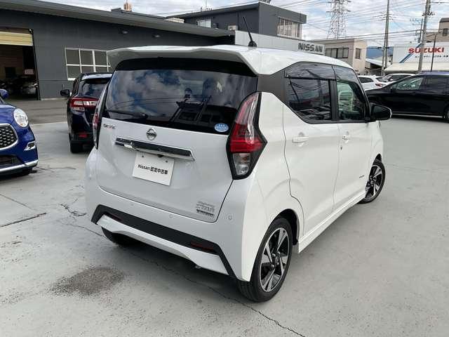 デイズ 660 ハイウェイスターGターボ プロパイロット エディション 前後ドライブレコーダー・アラウンドビュー アルミ イモビ エアバック ETC車載器 LEDヘッドライト レーダークルーズ インテリジェントキー レーンアシスト キーレス ドライブレコーダー サイドカメラ アイドリングストップ エアコン ABS(20枚目)