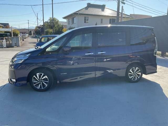 セレナ ２．０　ハイウェイスター　Ｖ　シートヒーター・ハンドルヒーター・プロパ　アラウンドビュ－　アルミ　衝突被害軽減　ＬＤＰ　エアバッグ　両側オートスライドドア　ＬＥＤライト　インテリジェントキー　メモリーナビ　アダプティブクルーズコントロール　アイドリングストップ　ナビＴＶ（19枚目）