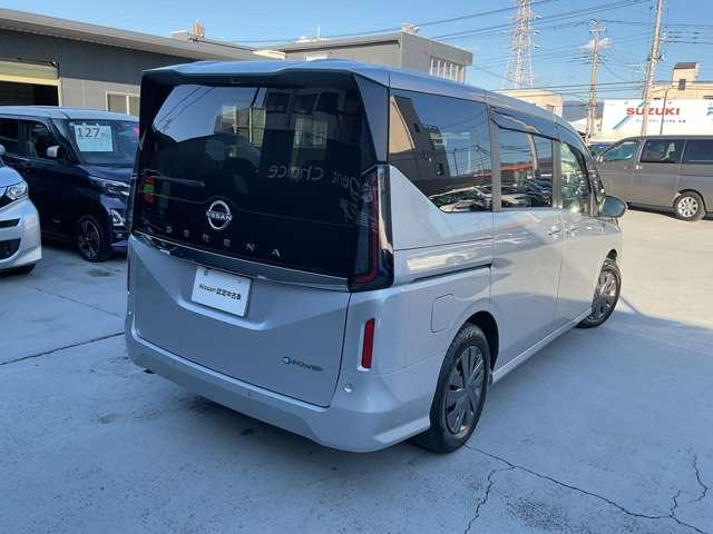 セレナ 1.4 e-POWER XV プロパイロット・ドライブレコーダー・メモ 衝突被害軽減 インテリジェントキー LEDヘッドライト ドライブレコーダー レーンアシスト パワーウィンドウ エアコン アイドリングストップ アダプティブクルーズコントロール パワーステアリング(20枚目)