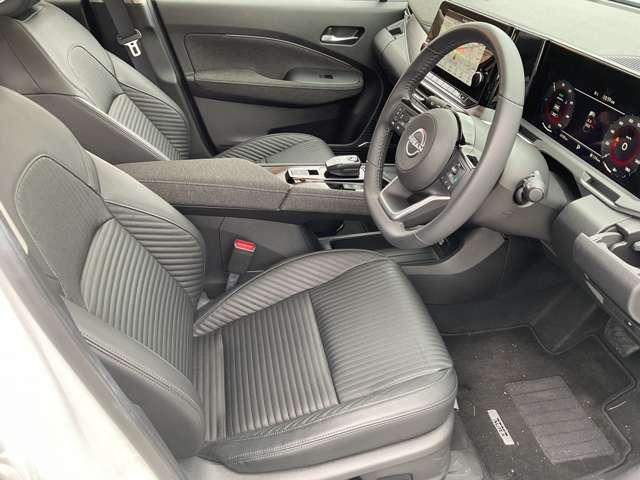 オーラ １．２　Ｇ　レザーエディション　ＢＯＳＥサラウンドシステム・アラウンドビュー　ワンオーナ　追突防止　レーダークルーズ　車線逸脱警報装置　禁煙車　ＬＥＤ　ドライブレコーダー　盗難防止　バックモニター　ＥＴＣ　インテリジェントキー　メモリーナビゲーション　ＡＷ　キーレスエントリー（7枚目）