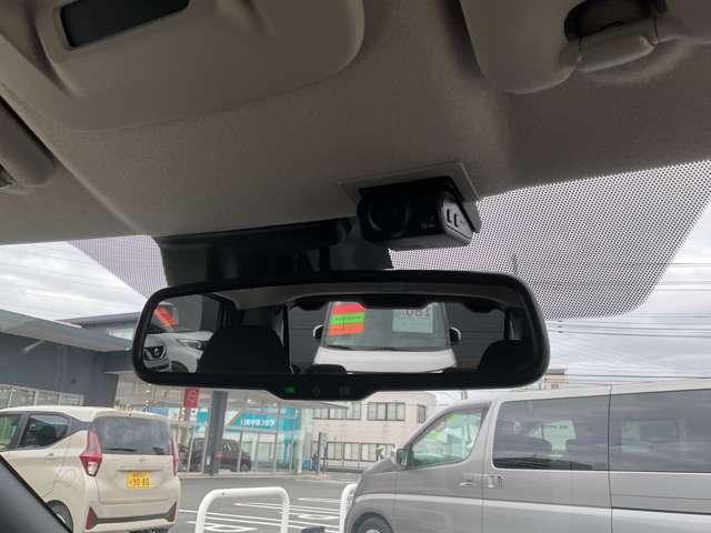 サクラ Ｇ　シートヒーター・前後ドライブレコーダー・　アラウンドビュ　ワンオーナ　踏み間違い防止アシスト　ＬＥＤヘッドランプ　スマートキー　禁煙車使用　ＬＤＷ　盗難防止システム　オートエアコン　ＥＴＣ　バックカメラ　ドライブレコーダー　ＡＢＳ　ナビＴＶ（14枚目）