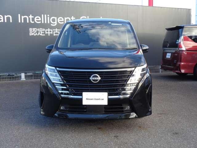 セレナ １．４　ｅ－ＰＯＷＥＲ　ハイウェイスターＶ　寒冷地仕様・防水シート・移動物検知全周囲（5枚目）
