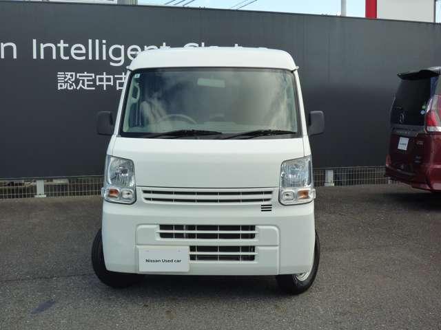 エブリイ PC 660 PC ハイルーフ 5AGS車 4WD AM/FMチューナー・保証期間:1年(走行距離無制限)・両側スライドドア・エアコン・パワステ(5枚目)