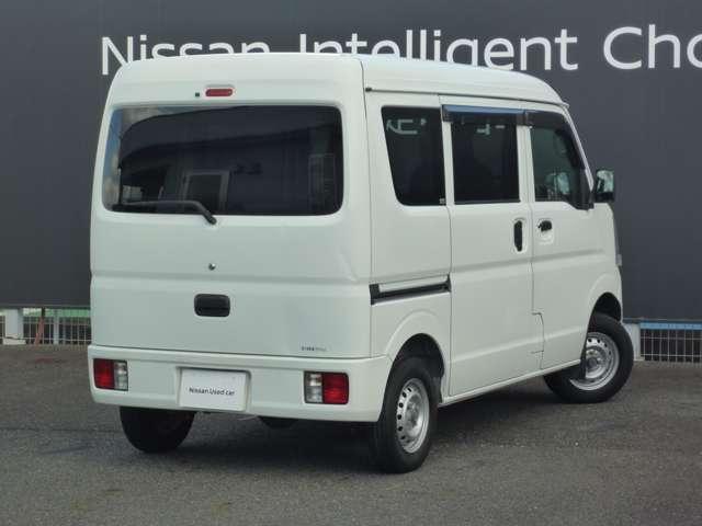 エブリイ PC 660 PC ハイルーフ 5AGS車 4WD AM/FMチューナー・保証期間:1年(走行距離無制限)・両側スライドドア・エアコン・パワステ(6枚目)