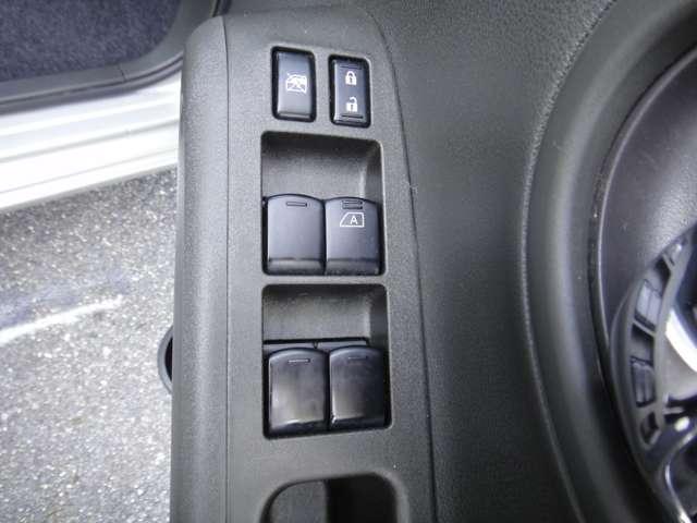 集中型で操作も簡単パワーウィンドスイッチ