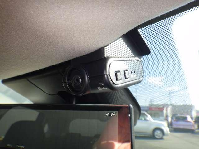 ノート １．２　Ｘ　前後ドラレコ・移動物検知全周囲カメラ・純（6枚目）