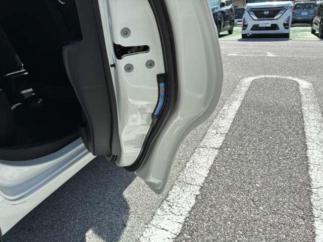 ノート １．２　ｅ－ＰＯＷＥＲ　Ｘ　走行距離無制限１年保証　ＬＥＤヘッドライト　ハ（16枚目）