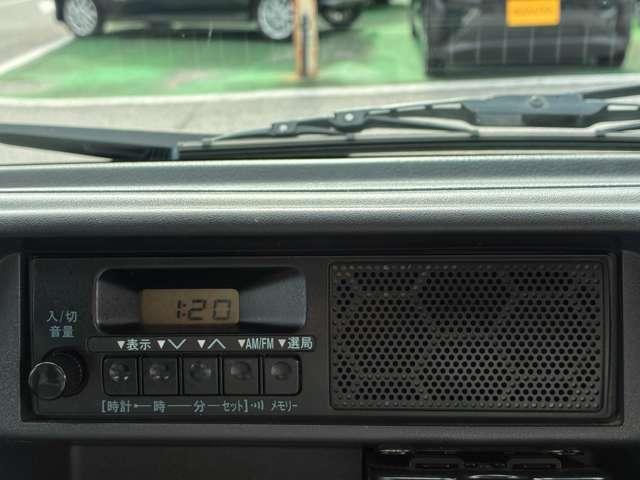 NT100クリッパートラック 660 DX 4WD 走行距離無制限1年保証 5MT ワンオーナー(7枚目)