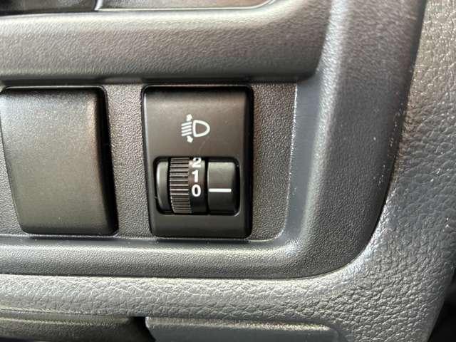 NT100クリッパートラック 660 DX 4WD 走行距離無制限1年保証 5MT ワンオーナー(12枚目)