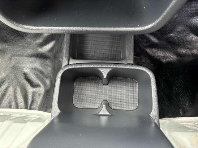 NT100クリッパートラック 660 DX 4WD 走行距離無制限1年保証 5MT ワンオーナー(18枚目)