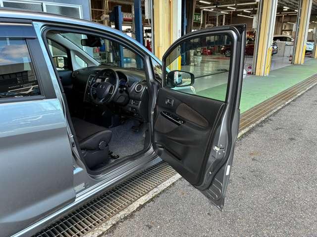 デイズ ６６０　ハイウェイスターＧターボ　日産純正メモリーナビ（19枚目）