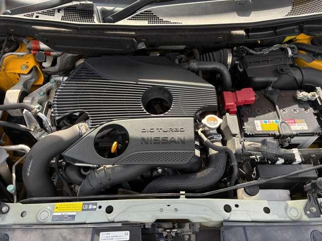 ジューク １６ＧＴ　ＦＯＵＲ　日産純正メモリーナビ　アラウンドビューモニター　ＥＴＣ　ドライブレコーダー　１７インチアルミホイール　キセノンヘッドランプ（6枚目）