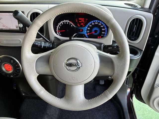 キューブ １．５　１５Ｘ　Ｖセレクション　純正メモリーナビ・バックカメラ（6枚目）