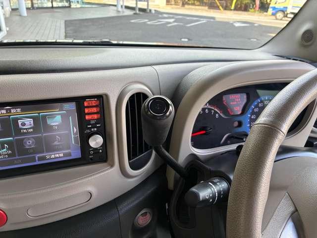 キューブ １．５　１５Ｘ　Ｖセレクション　純正メモリーナビ・バックカメラ（18枚目）