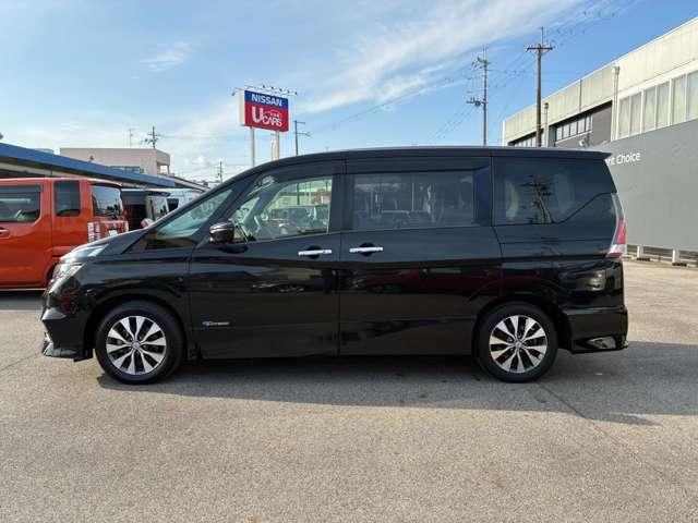 セレナ ２．０　ハイウェイスター　プロパイロット　エディション　両側ハンズフリーオートスライドドア（7枚目）