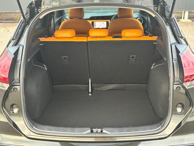 ��^�̃X�[�c�P�[�X�Ȃ�Q�E�X�C���`�̃S���t�o�b�N�Ȃ�R�ύڂł����e�ʂł�