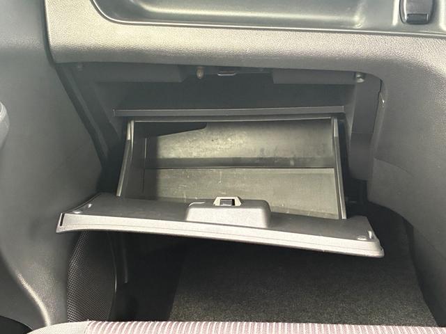 セレナ ハイウェイスター　Ｖセレクション　純正９インチメモリーナビ　ＥＴＣ　ドラレコ　アラウンドビューモニター　両側ハンズフリーオートスライドドア　衝突被害軽減ブレーキ（39枚目）