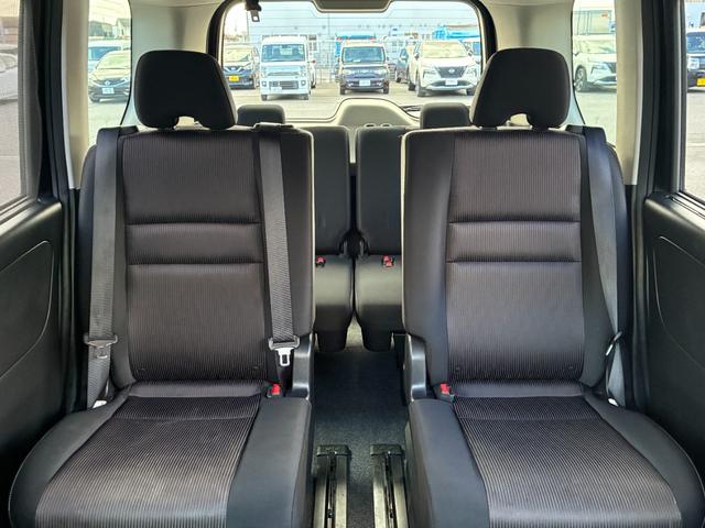 セレナ ハイウェイスター　Ｖセレクション　純正９インチメモリーナビ　ＥＴＣ　ドラレコ　アラウンドビューモニター　両側ハンズフリーオートスライドドア　衝突被害軽減ブレーキ（50枚目）